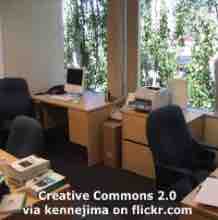 An ESL lesson on Revenge Quitting  - 'Revenge quitters' leaving former job in a mess